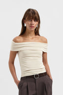 A00002-AMELIA-SAND-FRONT-ZOOM