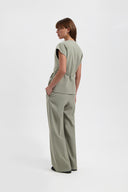 A00007-ELSIE-VEVITER-BACK