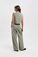 A00015-KIYI-VETIVER-BACK