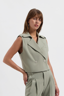 A00015-KIYI-VETIVER-FRONT-ZOOM