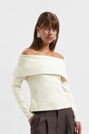 A00021-MINUSHKA-SAND-FRONT-ZOOM