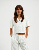 Azulae_Modelimage_Front_Dima_Top_OffWhite_Jpg High res_1