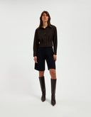 Azulae_Modelimage_Front_Lina_Blouse_Ganache_Jpg High res_1